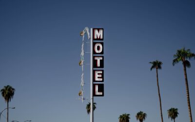 Differenza tra hotel e motel spiegata in modo semplice